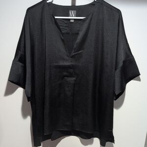 Wolven Black V‑Neck Relaxed Tunic Blouse